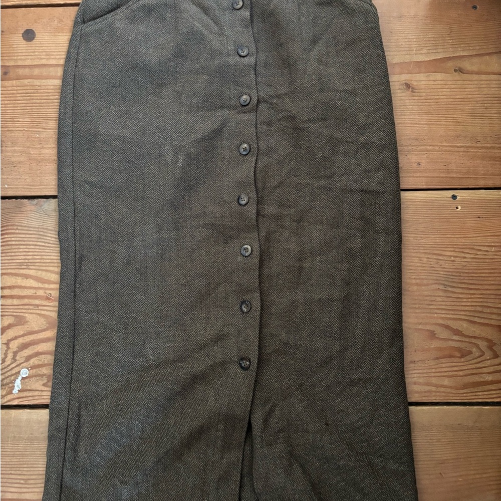 Classic Green Button-Down Skirt